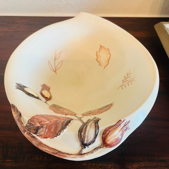 Vintage 1950s CarltonWare Hand Painted Hazelnut Footed Bowl Cottagecore Boho - Picture 9 of 9